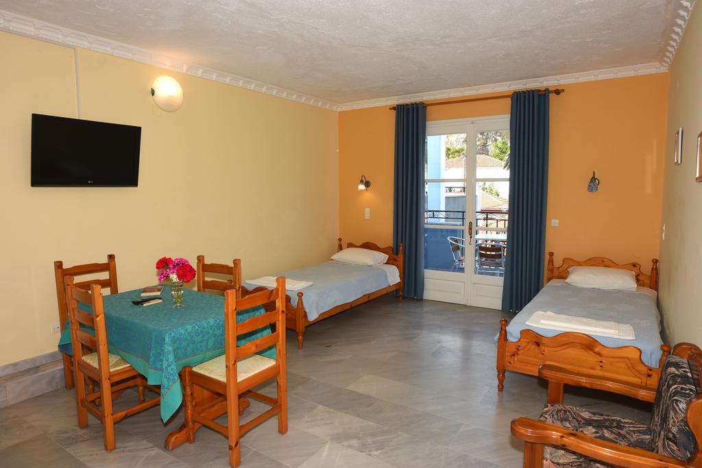 Blue Sky Hotel - Petra - Lesvos - Greece Kültér fotó